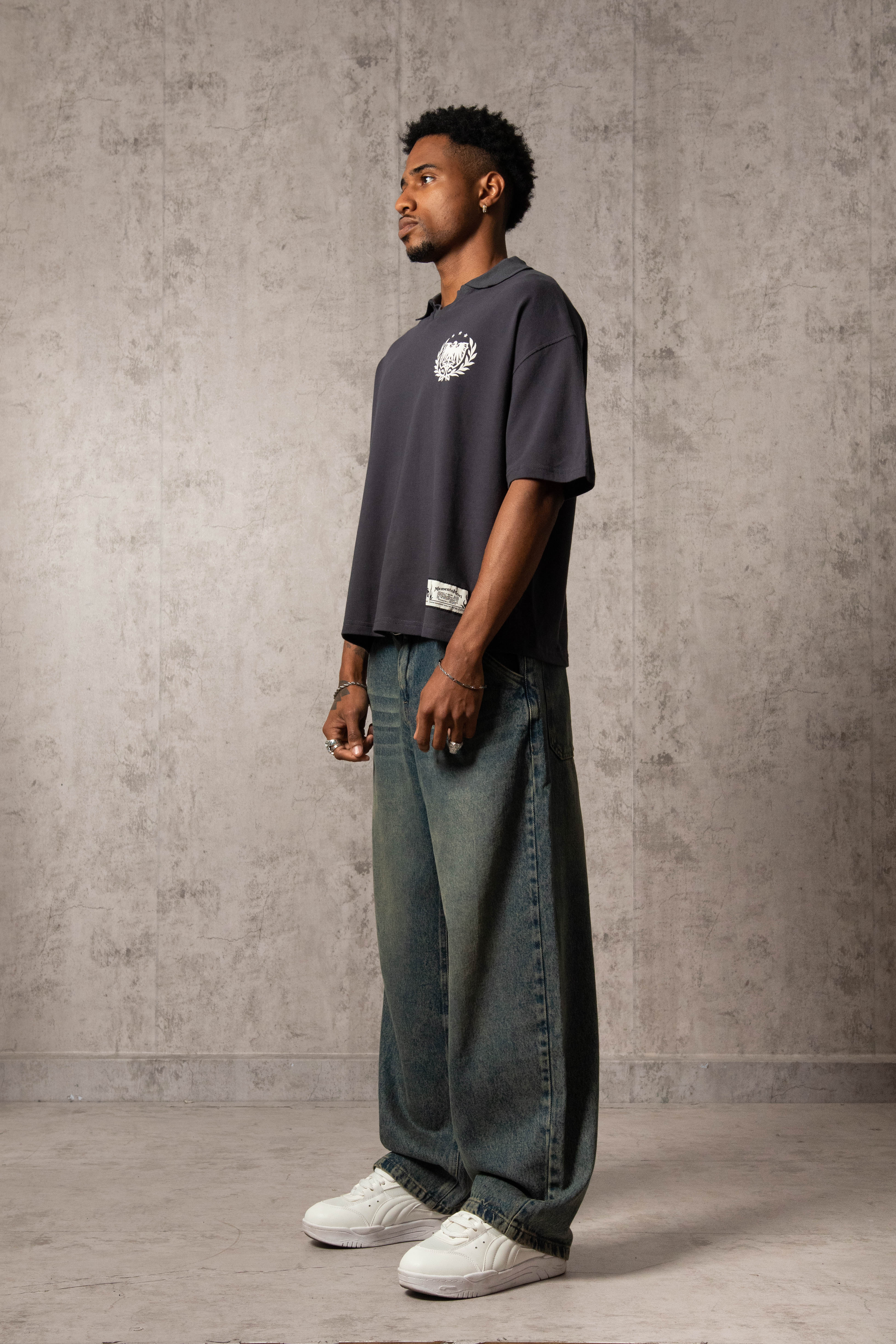 POLO PIQUÉ MEMENTO MORI PLOMO - Image 3