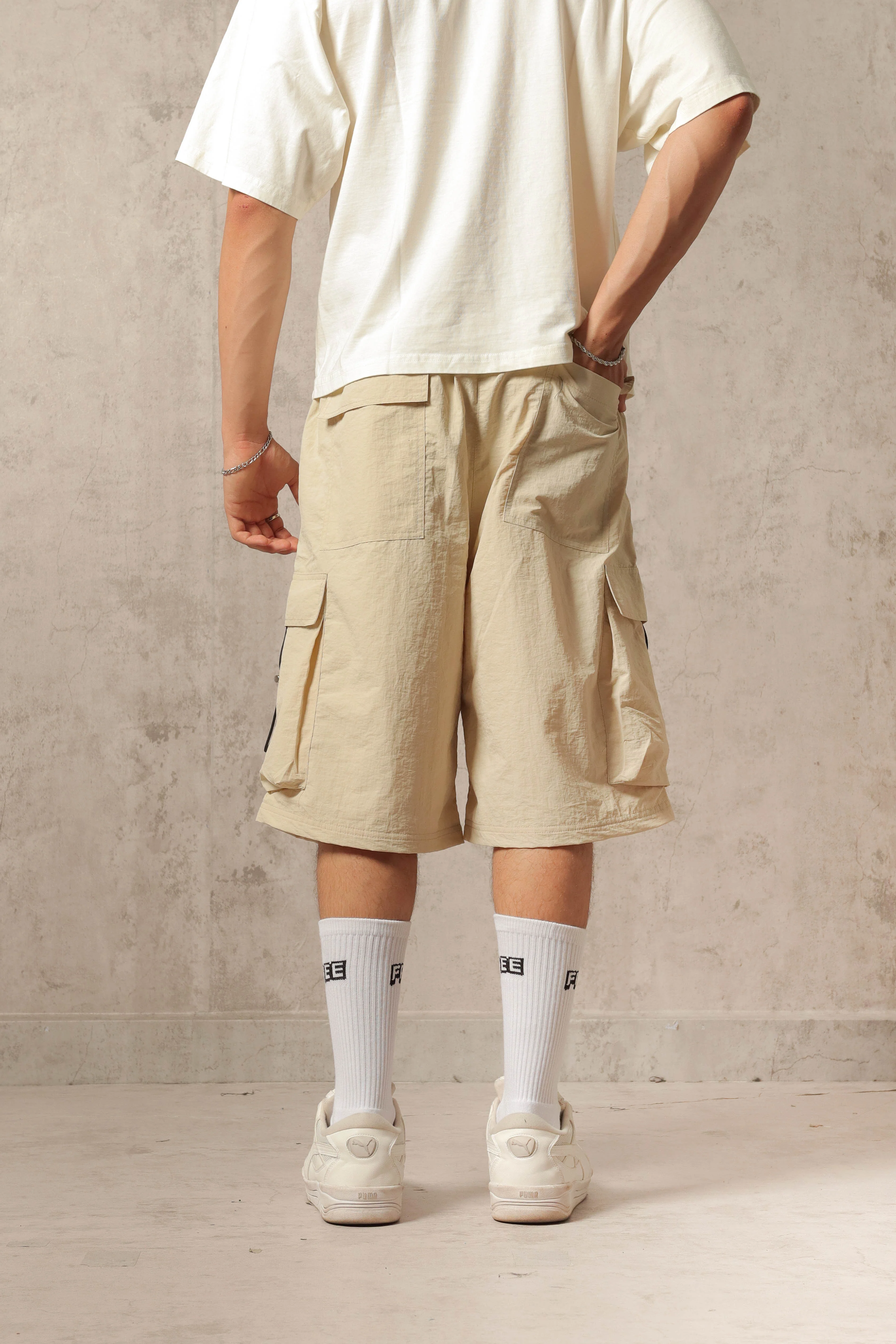 SHORT PARACHUTE CARGO HUESO - Image 4